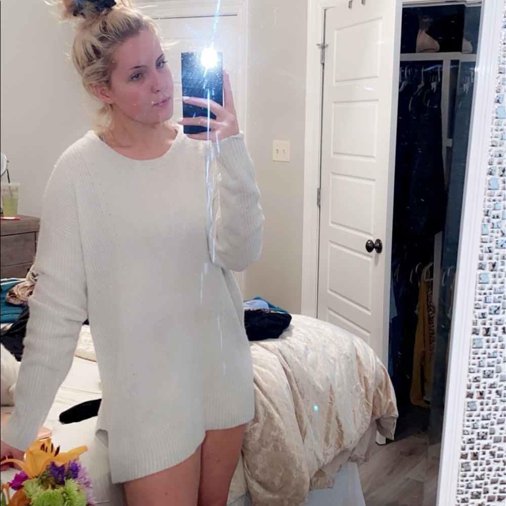 Sweater - Picture 2 of 2
